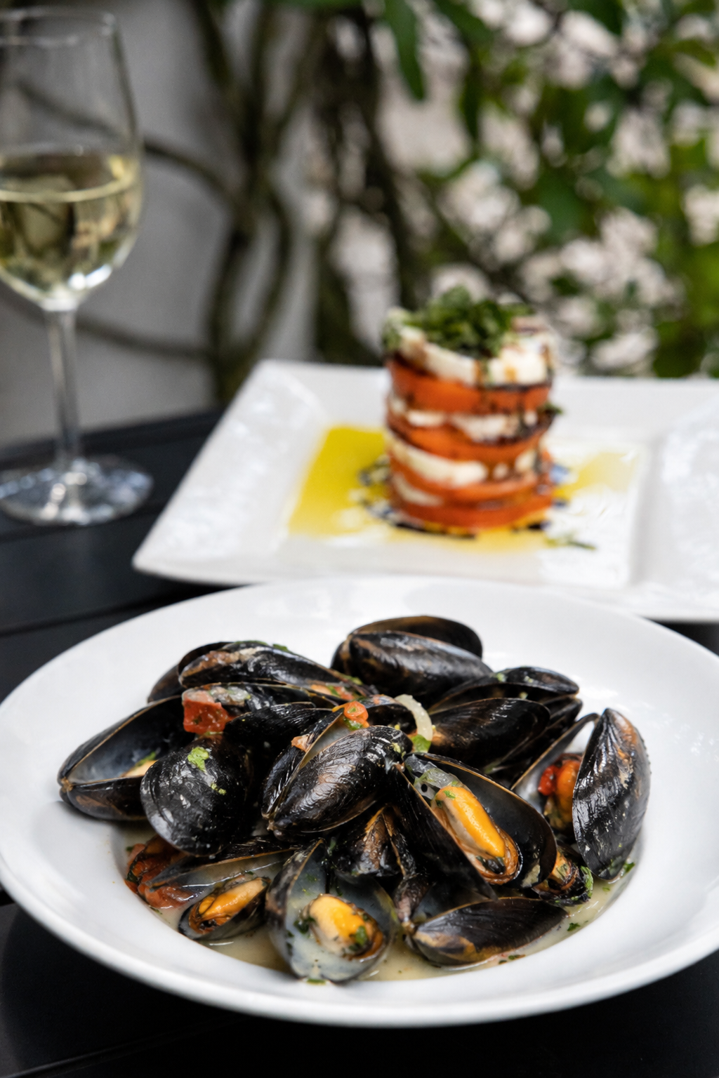Mussels in the courtyard
